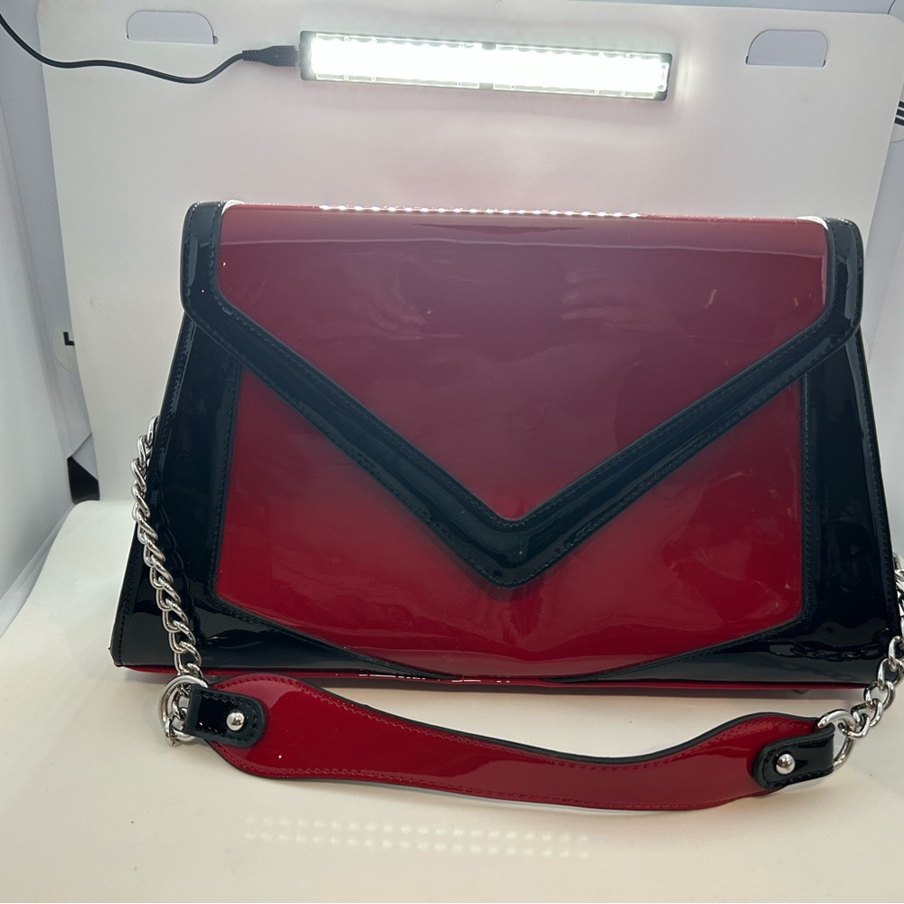 Pinup Couture-Elegant Red and Black Women's Bag